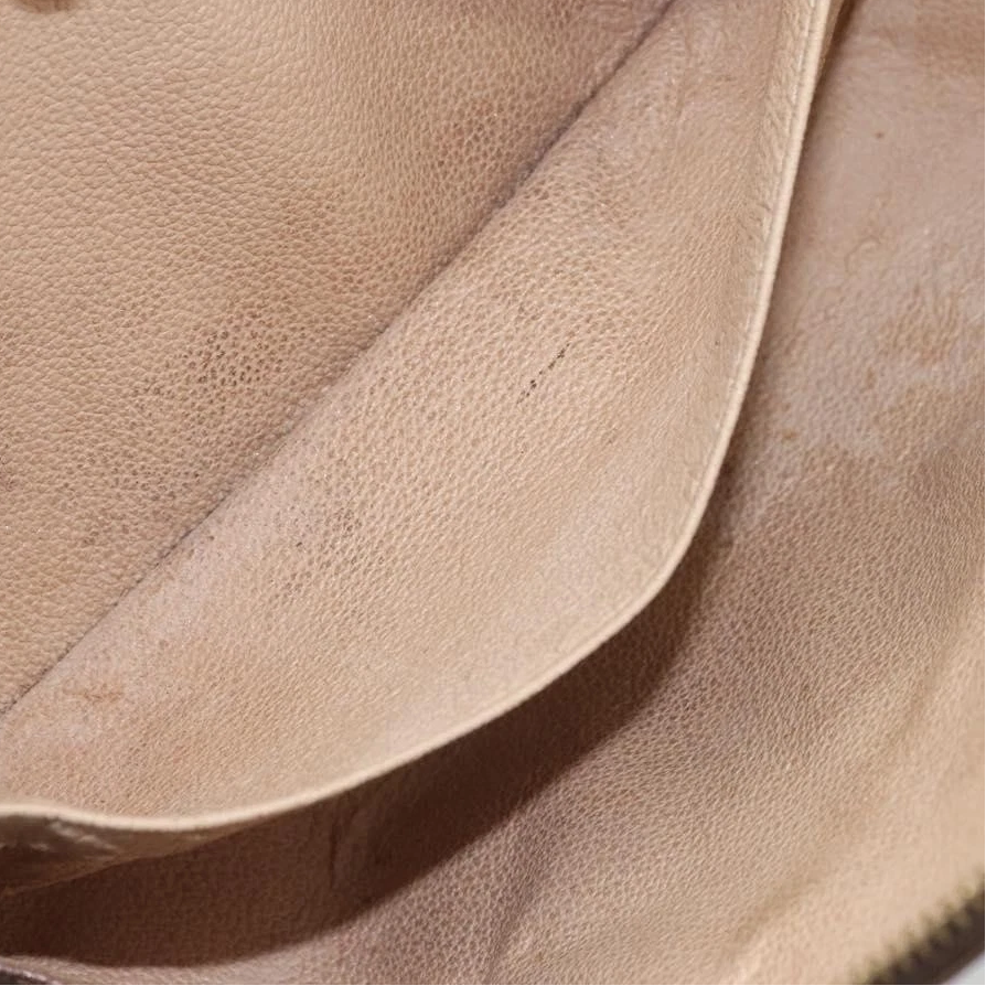 $620 2002 LOUIS VUITTON Monogram Trousse Demi Ronde TH0092
