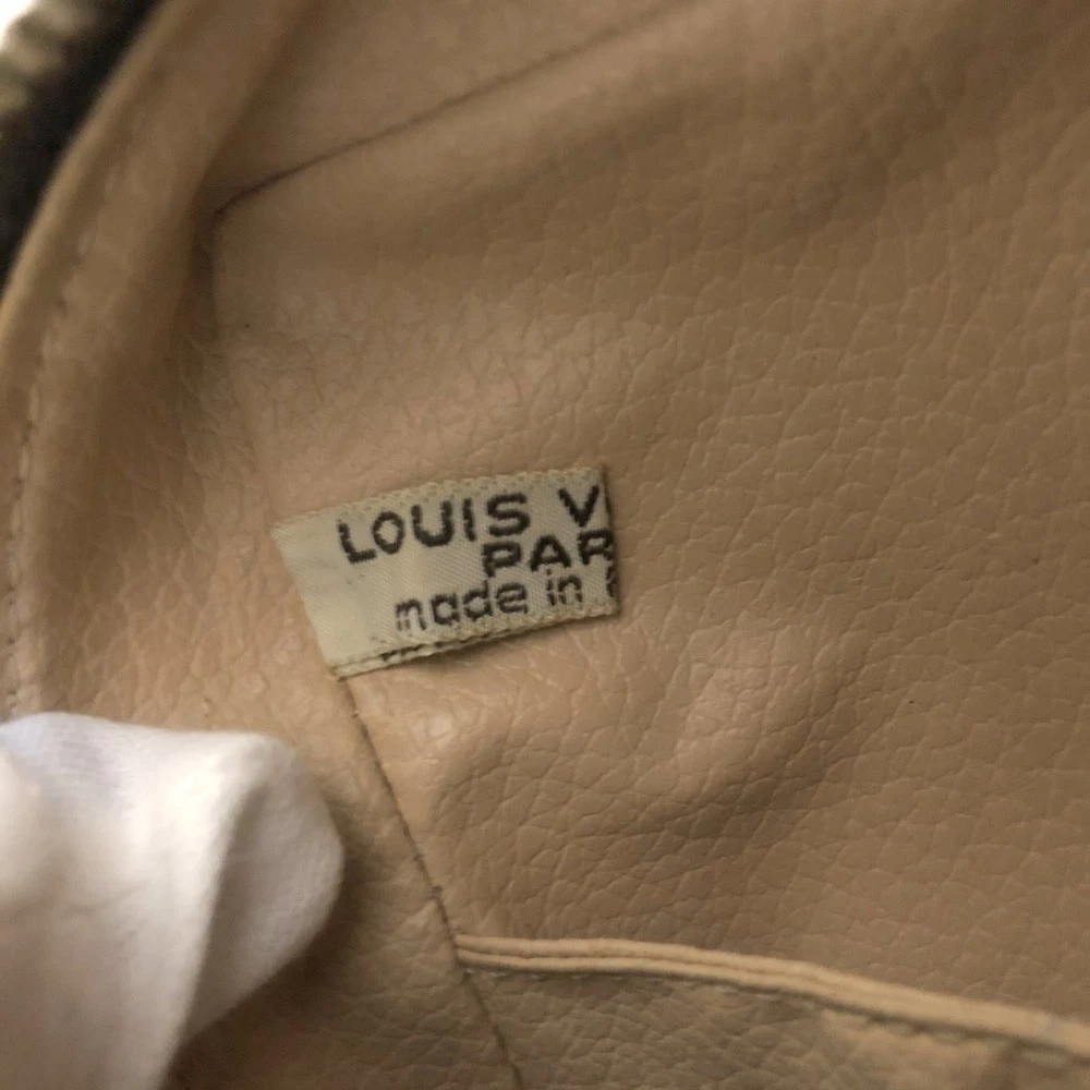 $340 1988 Louis Vuitton Monogram Trousse Toilette 23 Cosmetics Pouch (883TH)