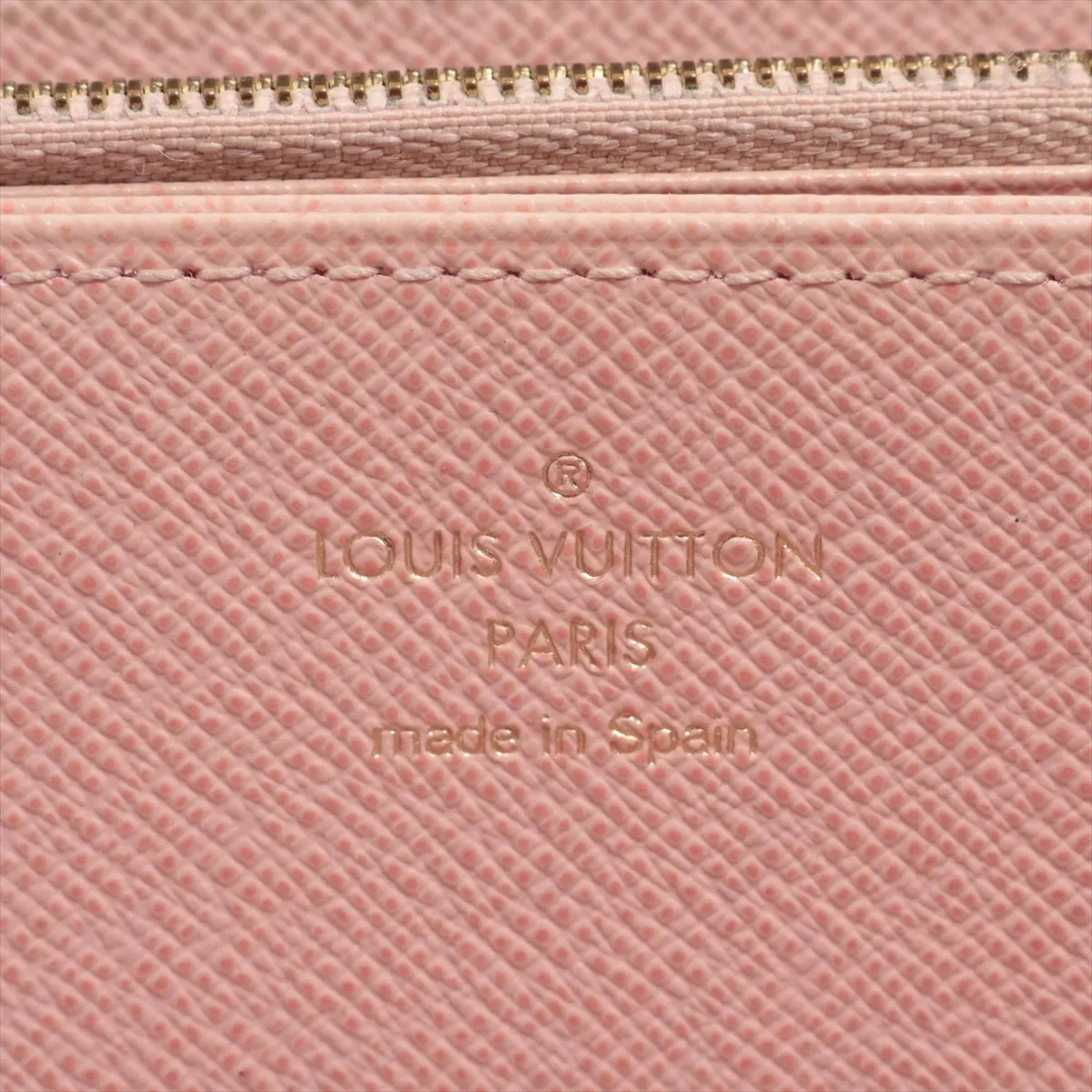 $915 Louis Vuitton Monogram Zippy Wallet Rose Ballerine CA0176