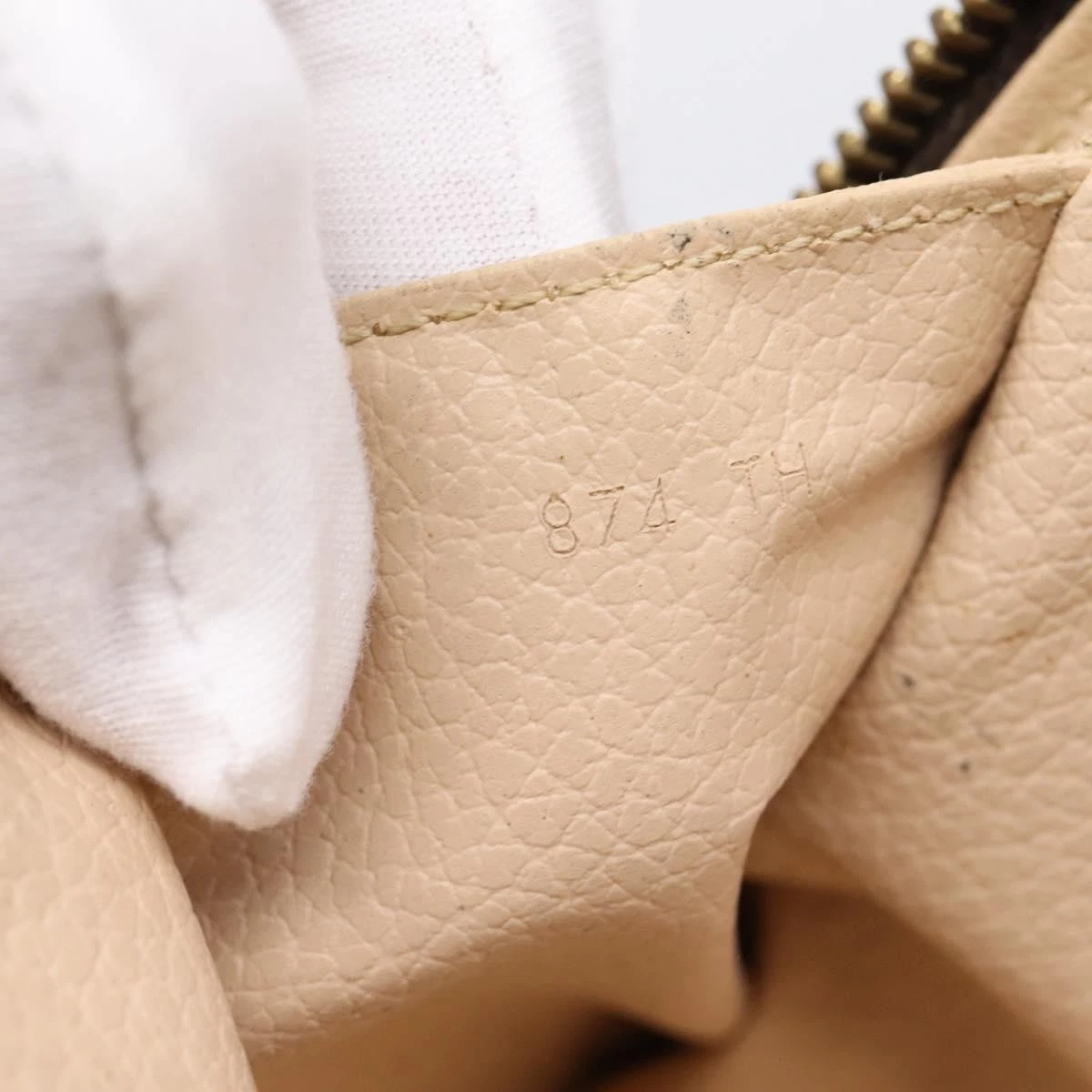 $600 1987 LOUIS VUITTON Monogram Trousse Toilette 23 874TH