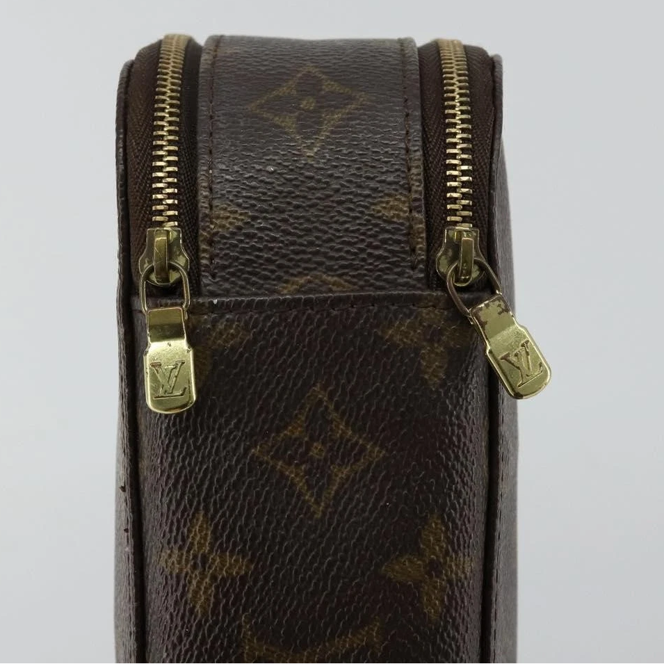 $750 LOUIS VUITTON Monogram Trousse Blush PM VI0052
