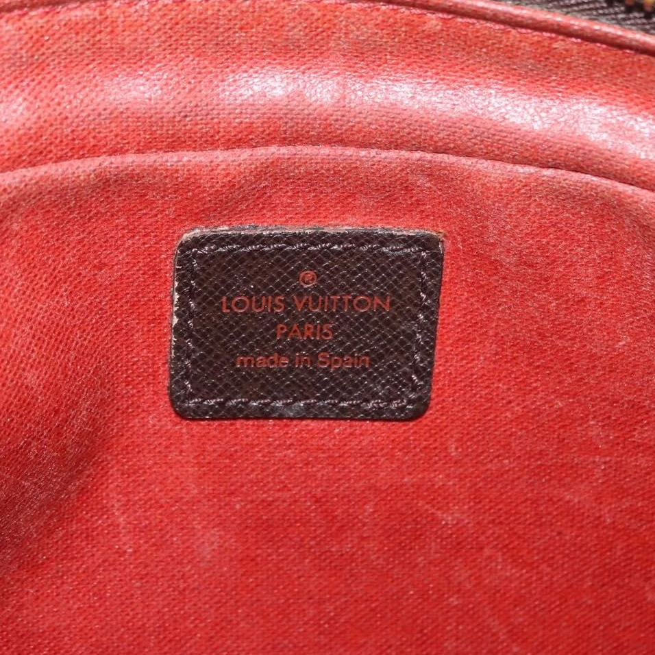 $1130 1998 LOUIS VUITTON Damier Ebene Toiletry Bag 25 CA0968
