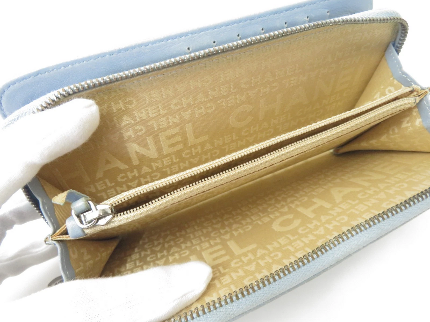 CHANEL CC Matelasse Lambskin Zip Around Zippy Long Wallet
