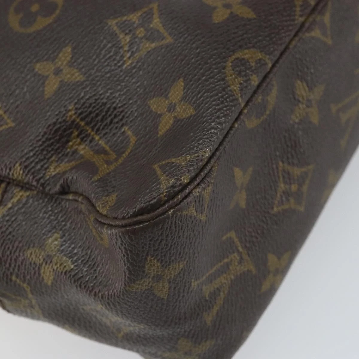 LOUIS VUITTON Monogram Trousse Toilette 28 Clutch Bag M47522 LV Auth 168549