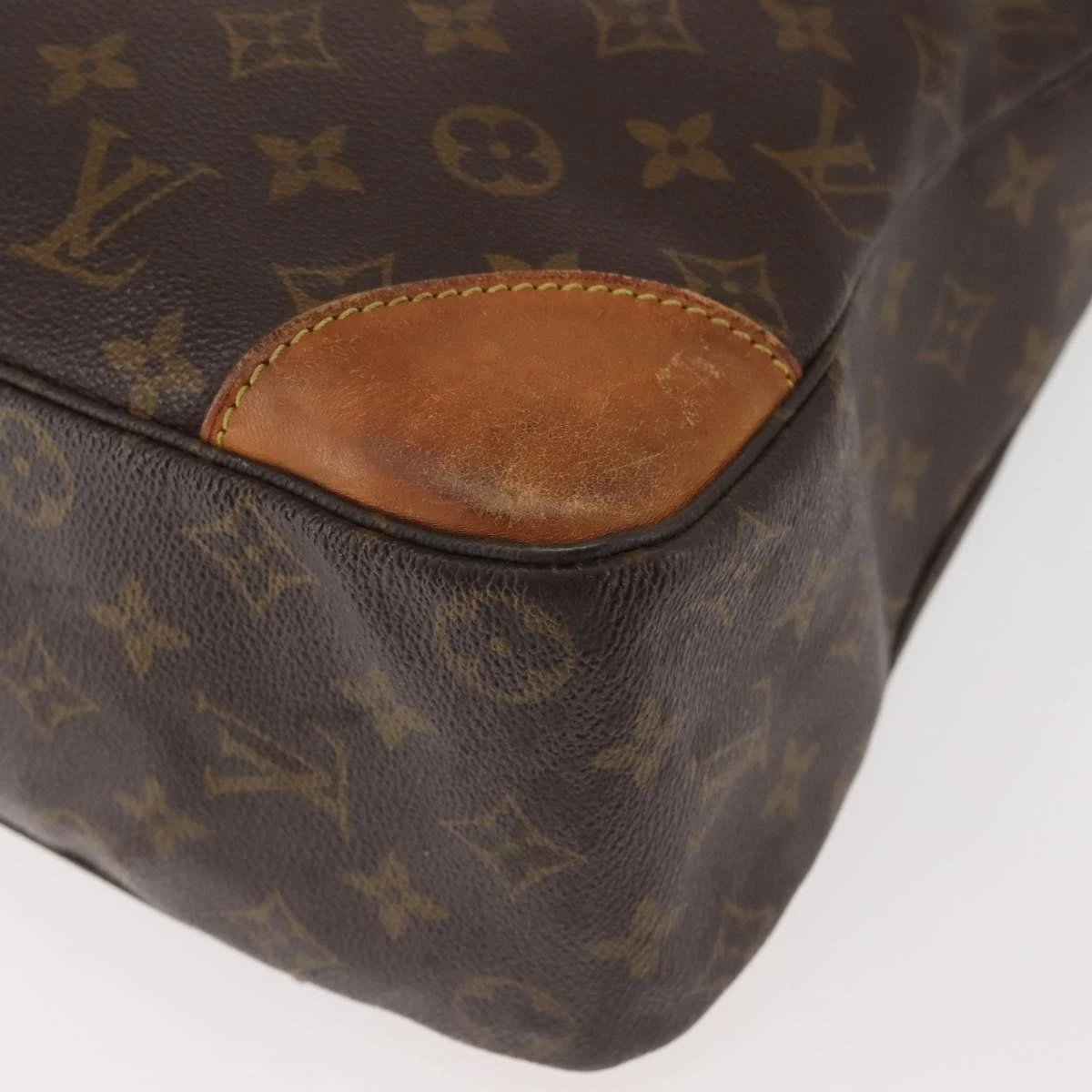 $1450 1997 LOUIS VUITTON Monogram Boulogne 35 Shoulder Bag M51260 LV AS0917