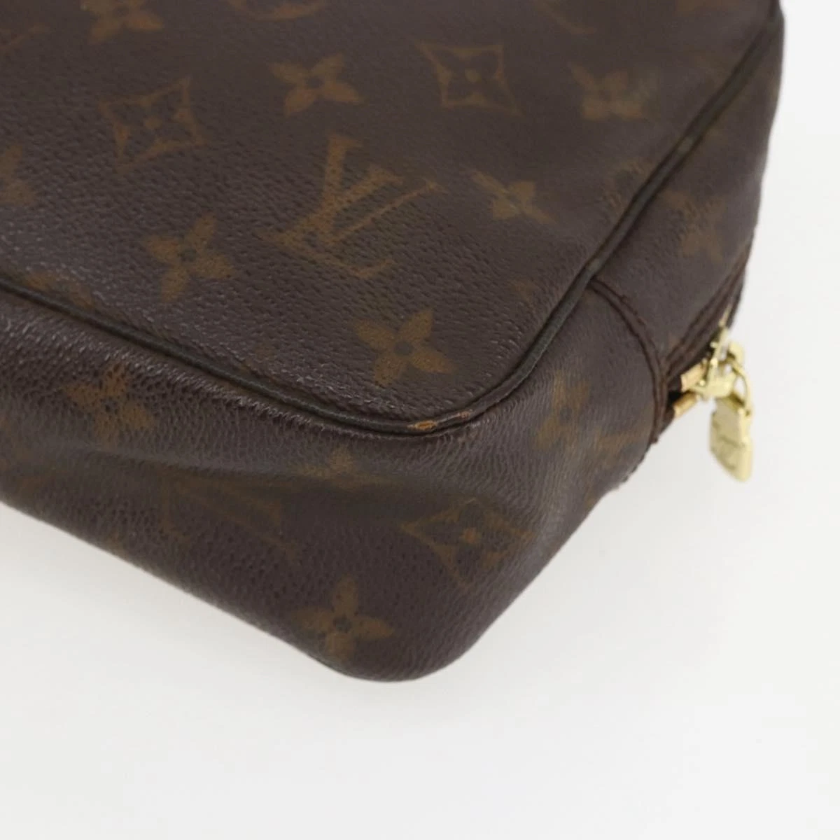 $600 1988 LOUIS VUITTON Monogram Trousse Toilette 23 883TH