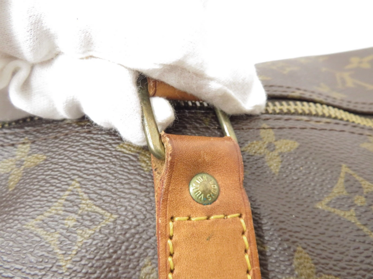 $2690 1990 Louis Vuitton Monogram Keepall Bandouliere 60 VI0950
