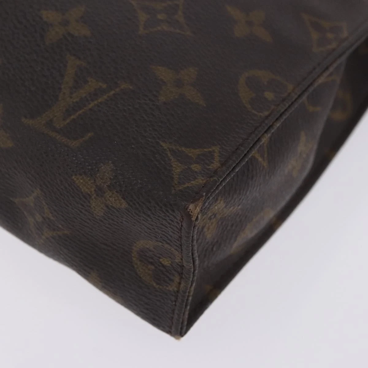 $760 1991 LOUIS VUITTON Monogram Toiletry Pouch 26 TH0971