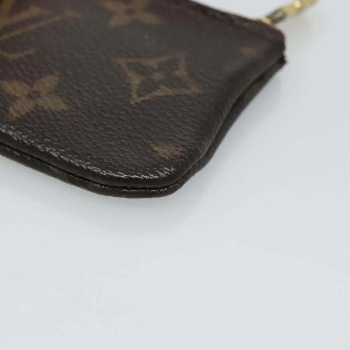 $355 LOUIS VUITTON Monogram Key Pouch Spain