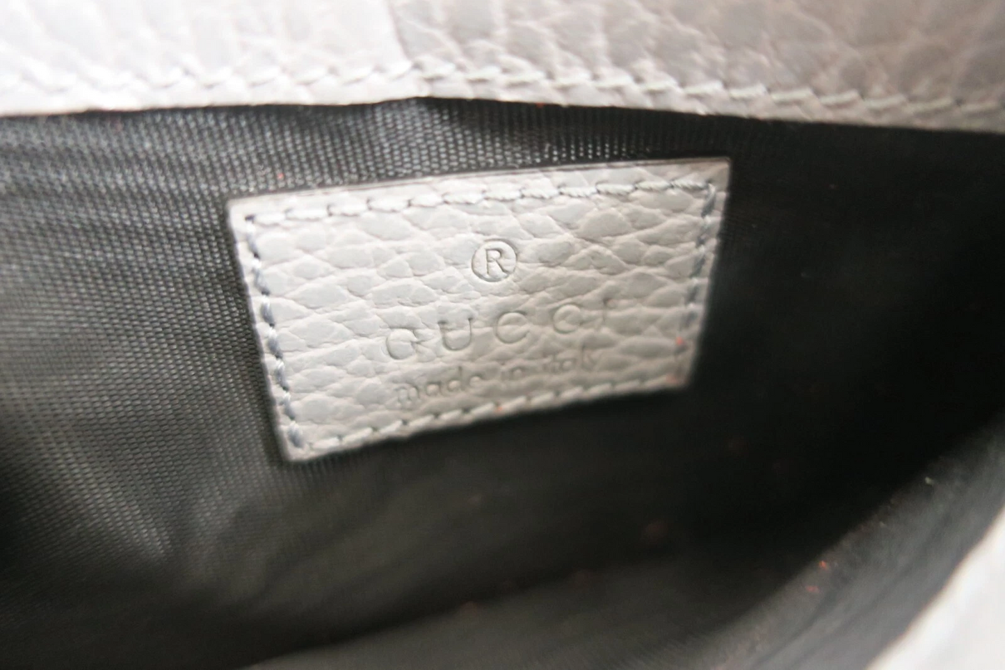 $375 Gucci Dollar Calfskin Enamel Monochrome GG Marmont Key Case Card Holder