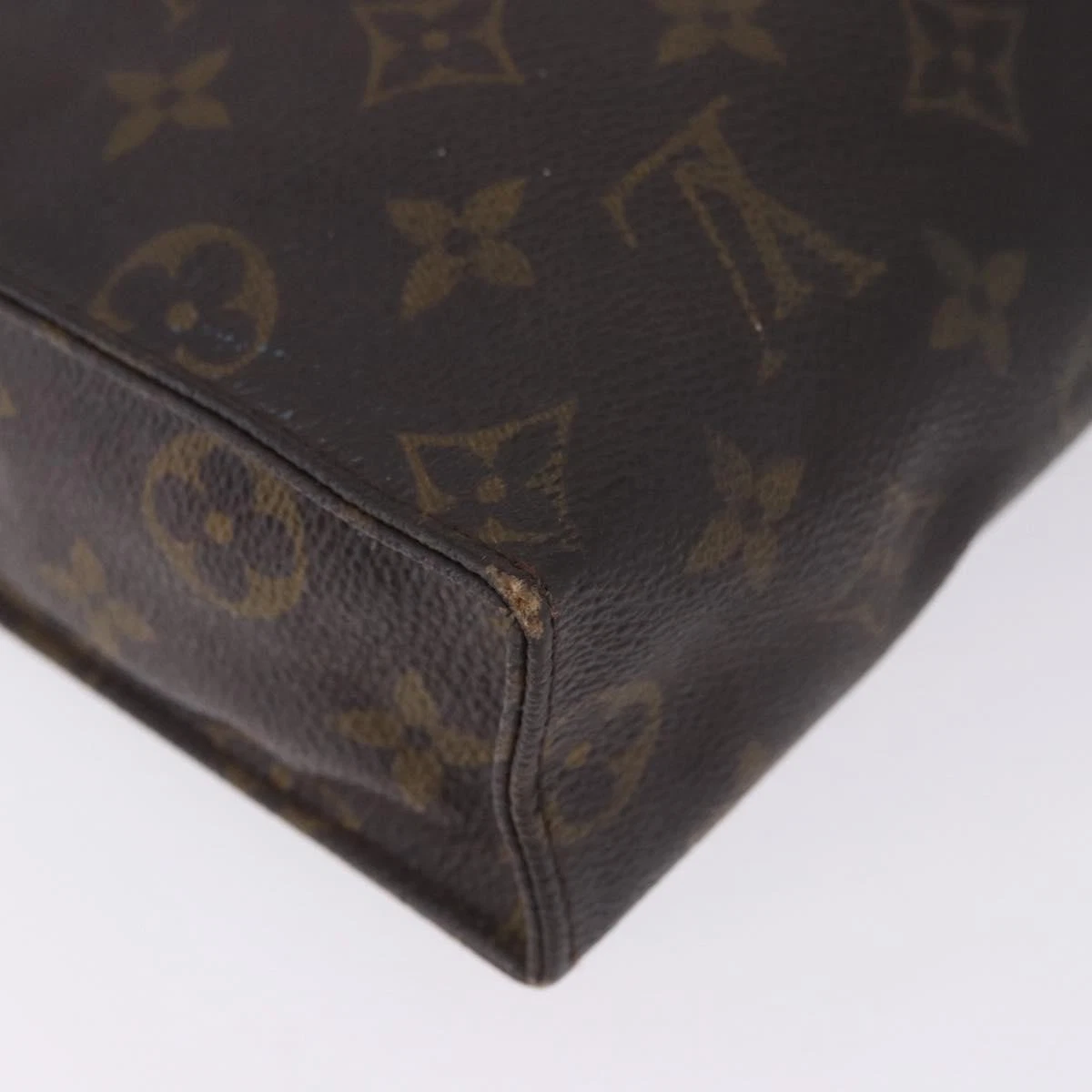 $760 1991 LOUIS VUITTON Monogram Toiletry Pouch 26 TH0971