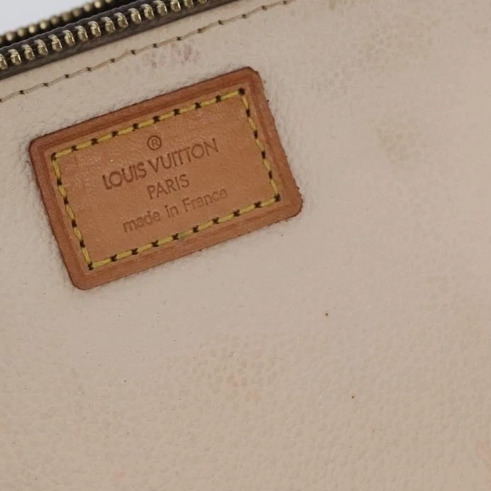 $750 2002 LOUIS VUITTON Monogram Trousse Blush PM VI0092
