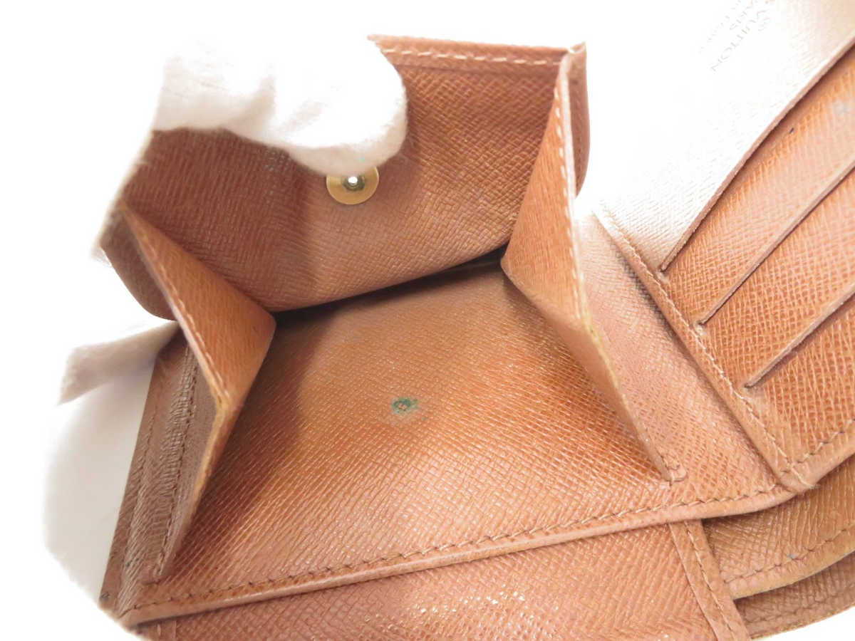 $630 2006 Louis Vuitton Monogram Marco Compact Wallet CA0066