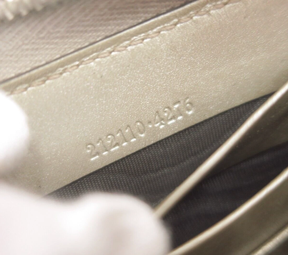 $660 Gucci GG Imprime Canvas Zip Around Wallet