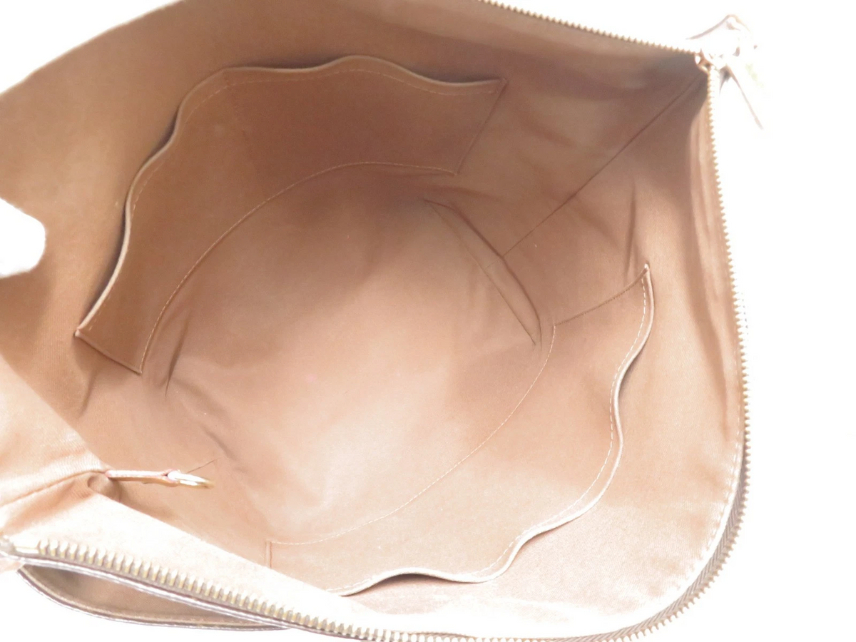 $1,590 2012 Louis Vuitton Monogram Totally MM SD2122