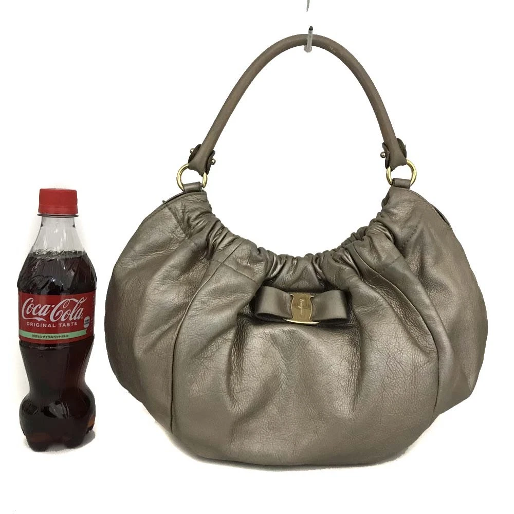 Salvatore Ferragamo Vara Leather Hand Bag Gold/8CH0052