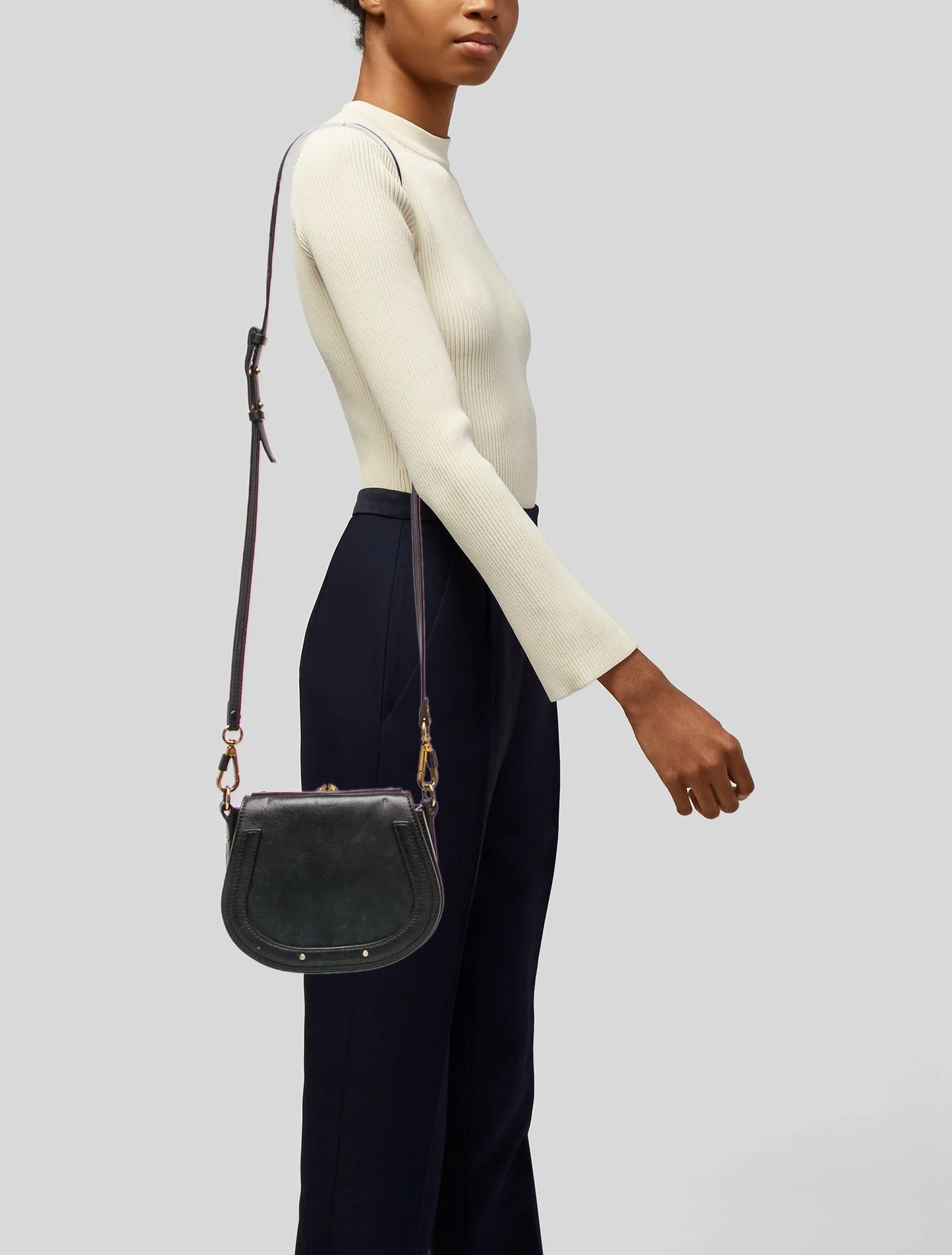 $1690 Chloe Calfskin Small Nile Bracelet Bag Black