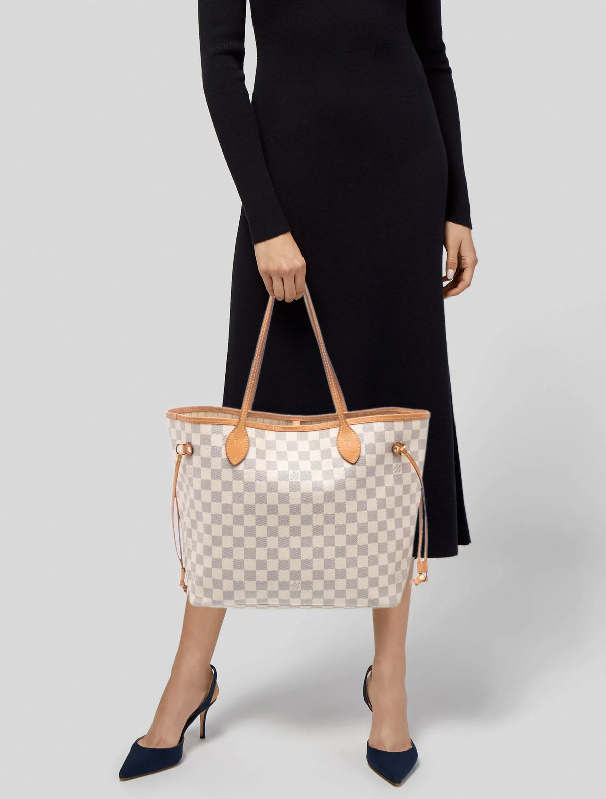 $2240 Louis Vuitton Damier Azur Neverfull w/Pouch MM 10021110