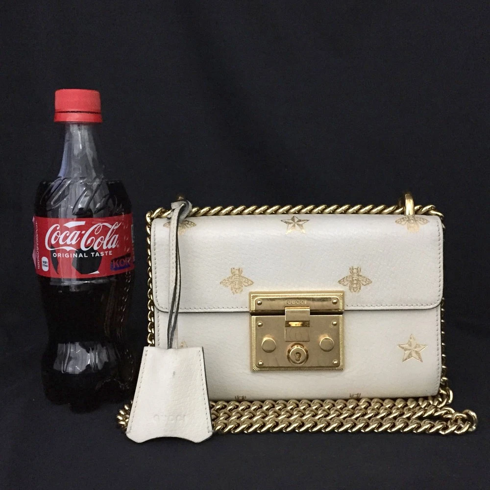 $1980 Gucci Grained Calfskin Bee Star Small Padlock Shoulder Bag White