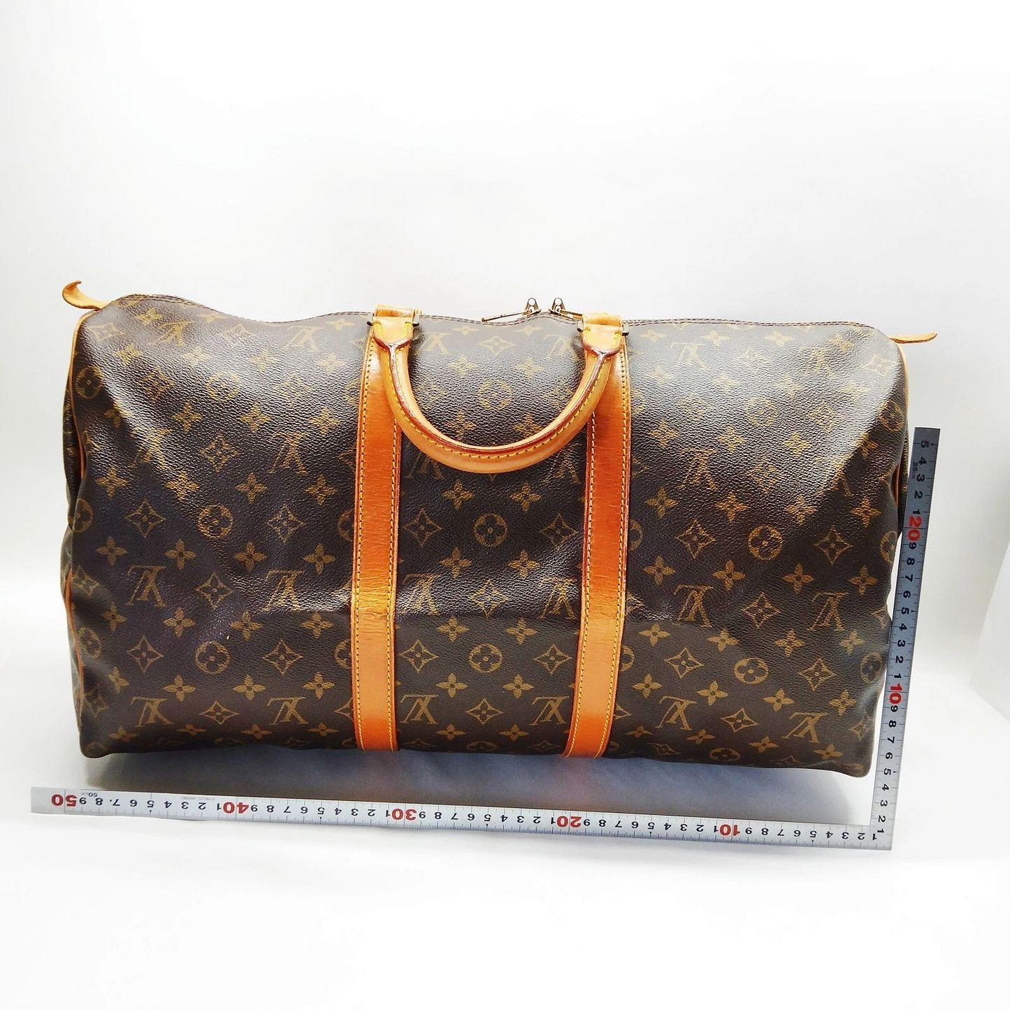 $1440 1988 Louis Vuitton Monogram Keepall 50 VI882