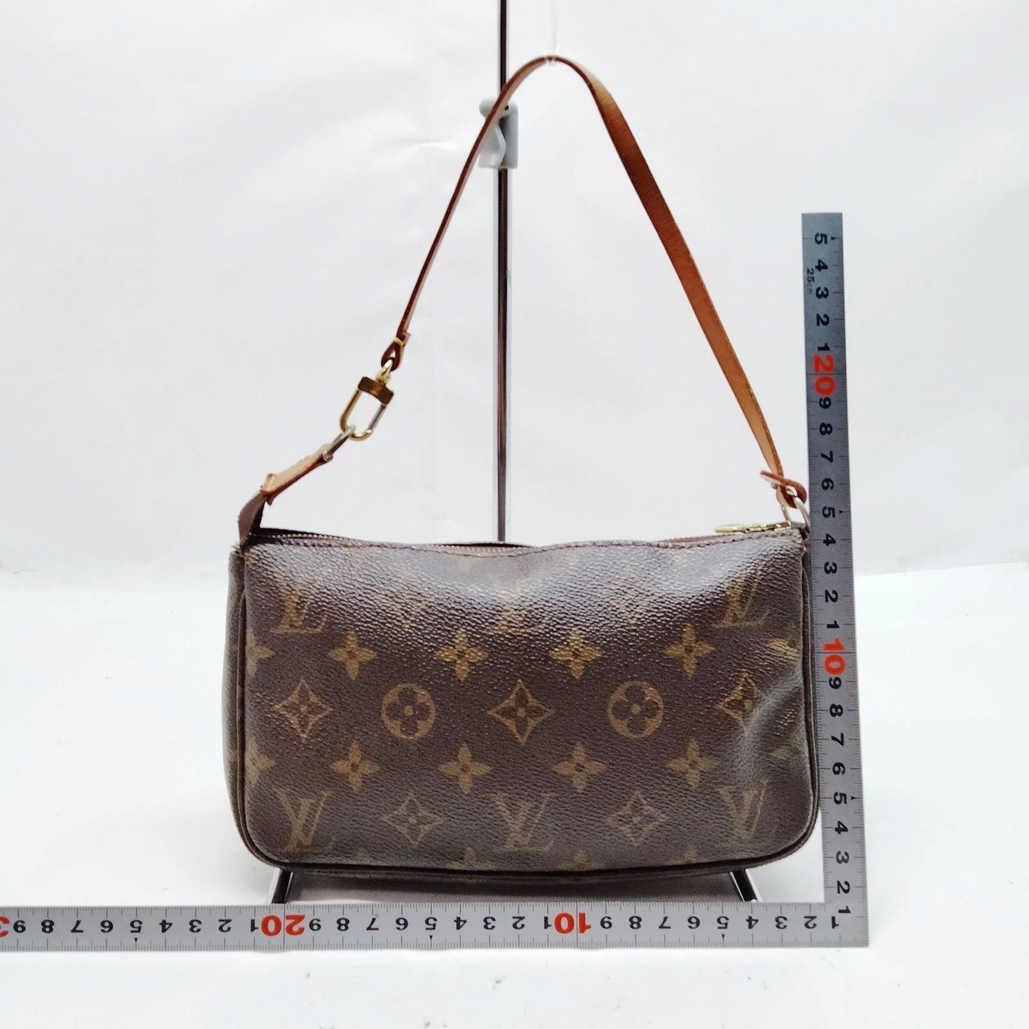 Louis Vuitton Pochette Accessoires Brown Monogram VI0050