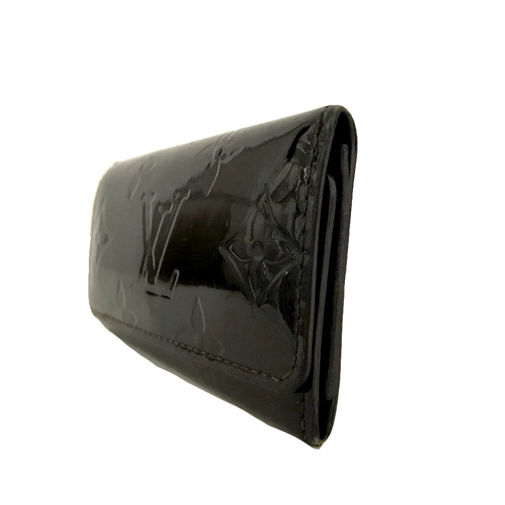 $365 2010 Louis Vuitton Monogram Vernis 4 Key Holder TS0140