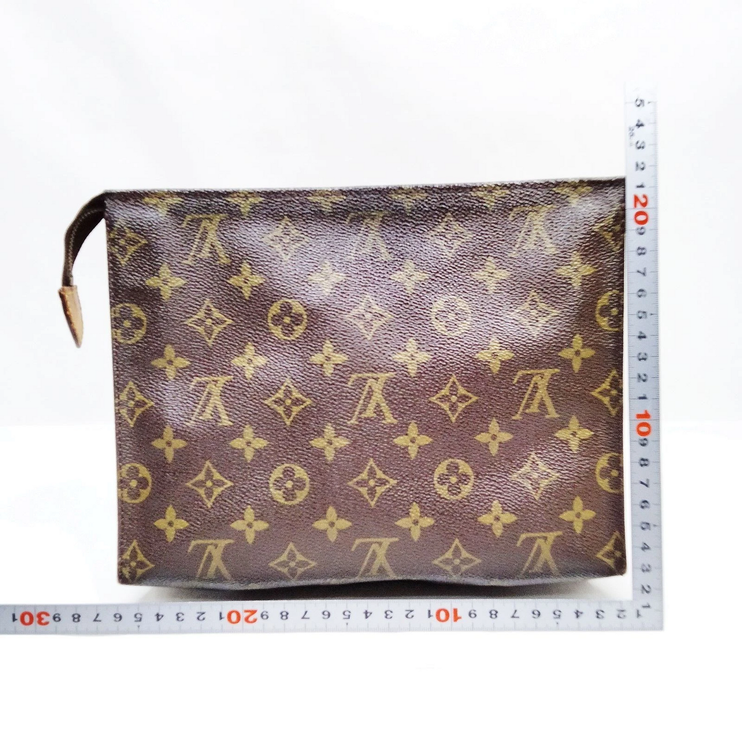 $760 1995 Louis Vuitton Toiletry 26 Brown Monogram TH8905