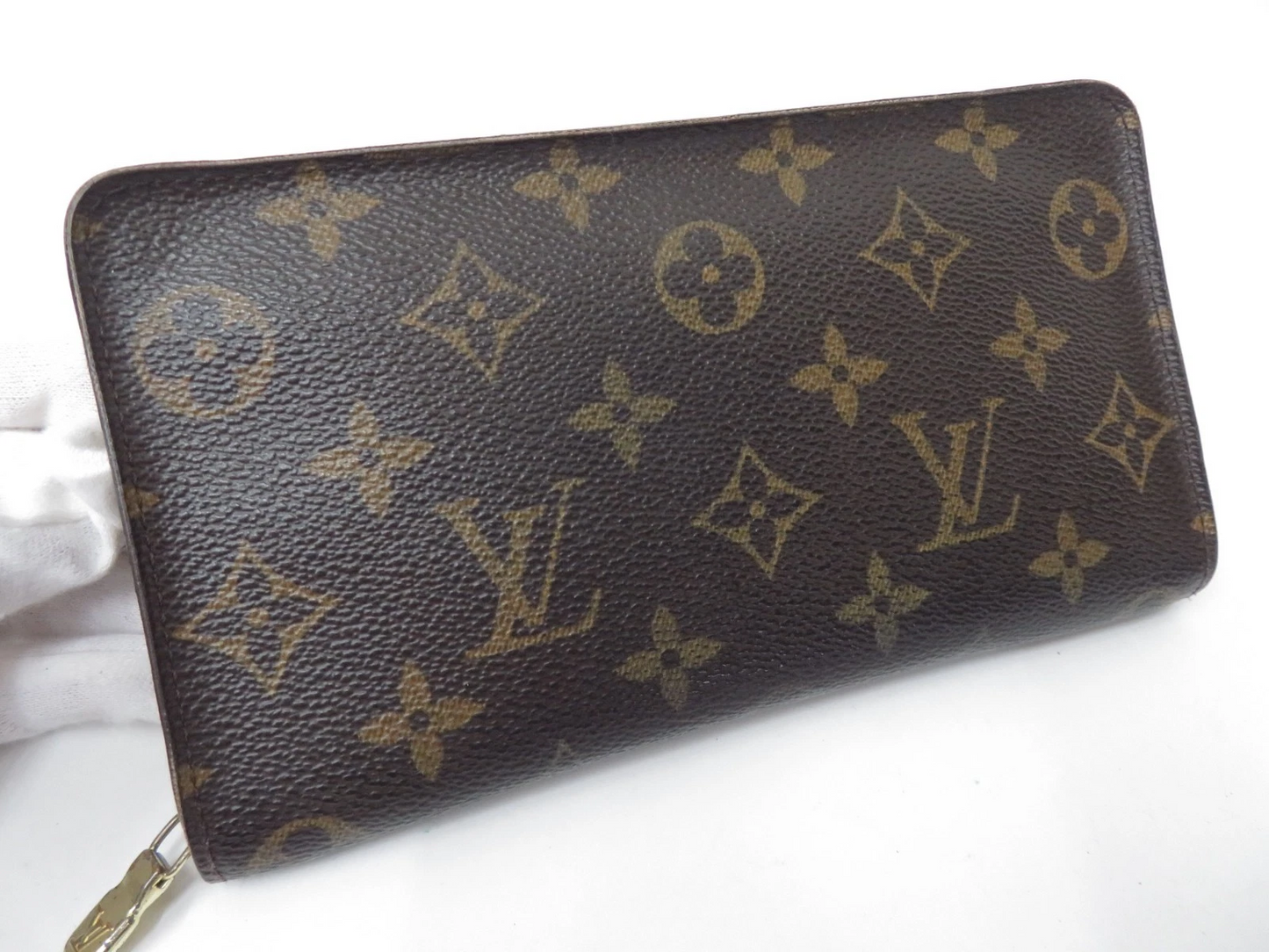$915 2004 LOUIS VUITTON Monogram Porte-Monnaie Zippy Wallet CA0034