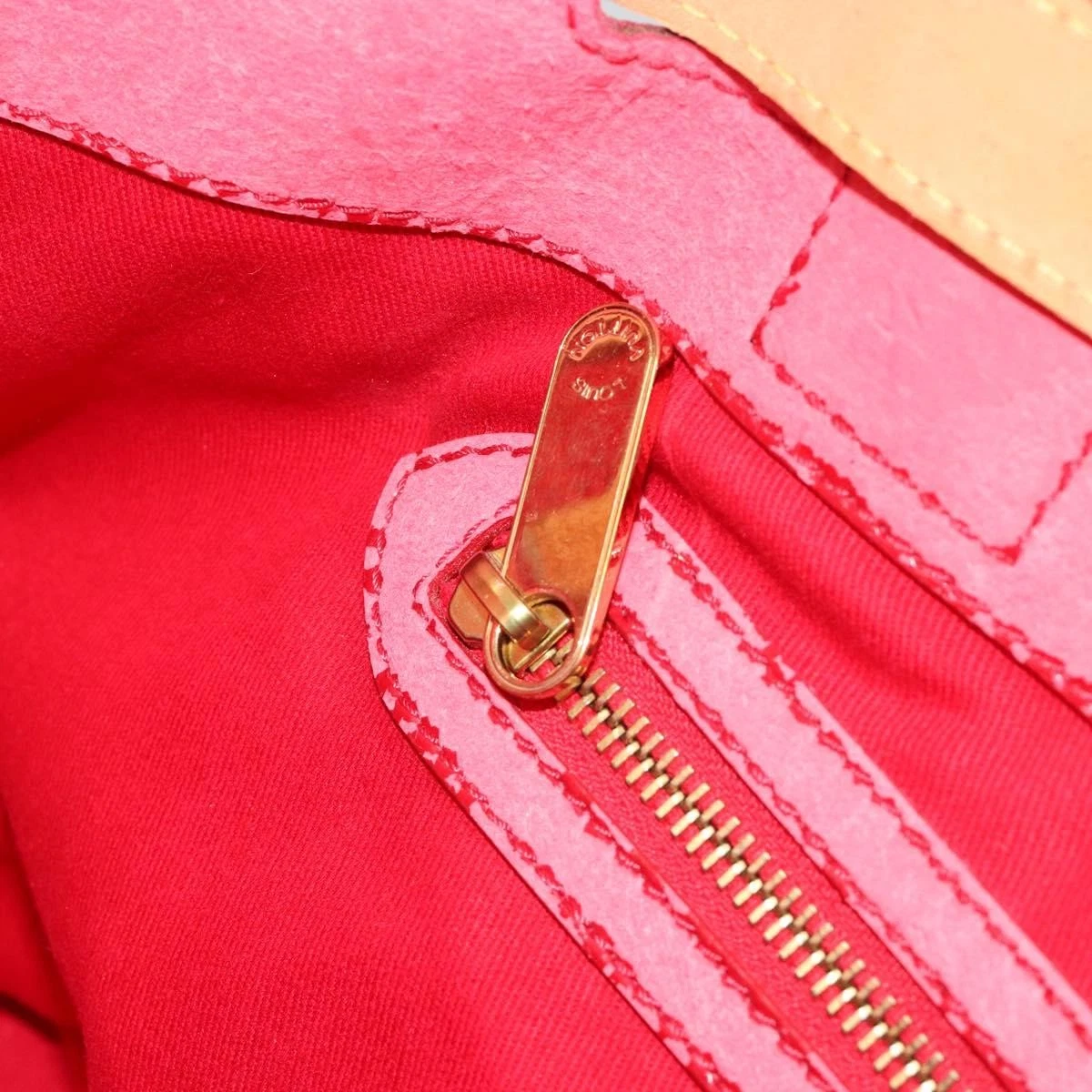 $2150 2007 LOUIS VUITTON Monogram Salina MM Rubis RC3097