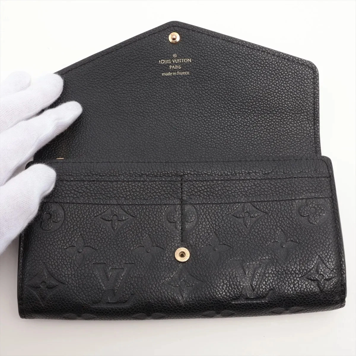 Louis Vuitton Empreinte Portefeuille Sarah M61182 Noir Long Wallet There was an