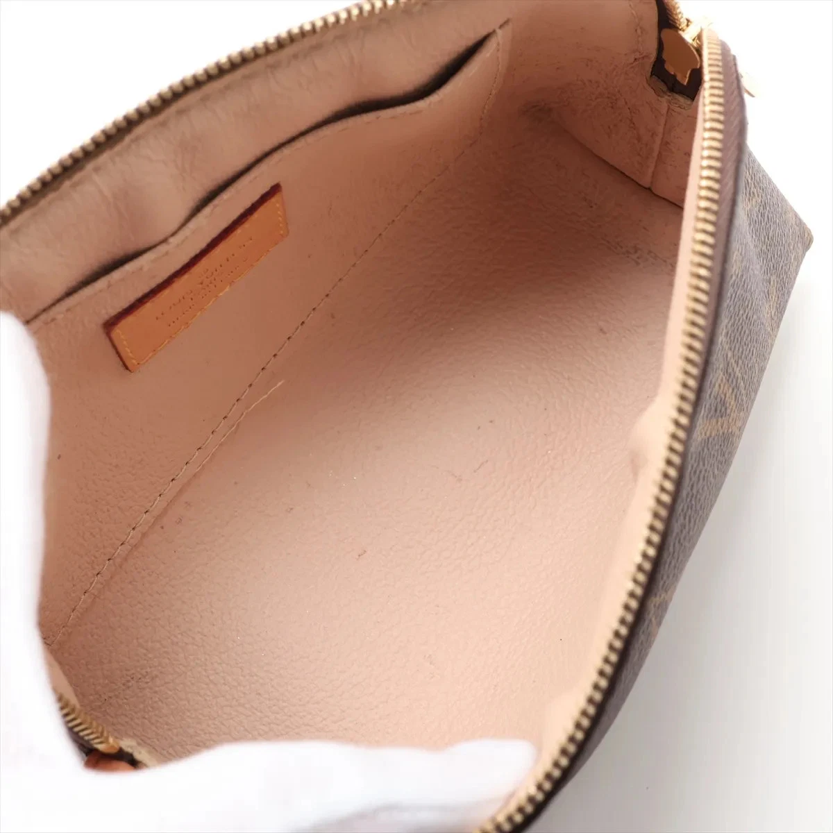 Louis Vuitton Monogram Pochette cosmetic M47515 Brown Pouch There was an RFID re
