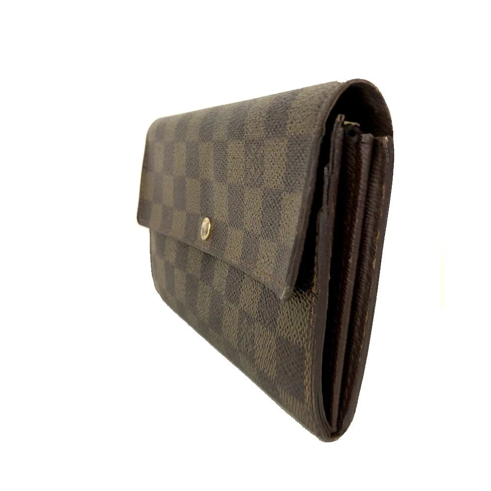 $775 2008 Louis Vuitton Damier Ebene Sarah Wallet CA1048