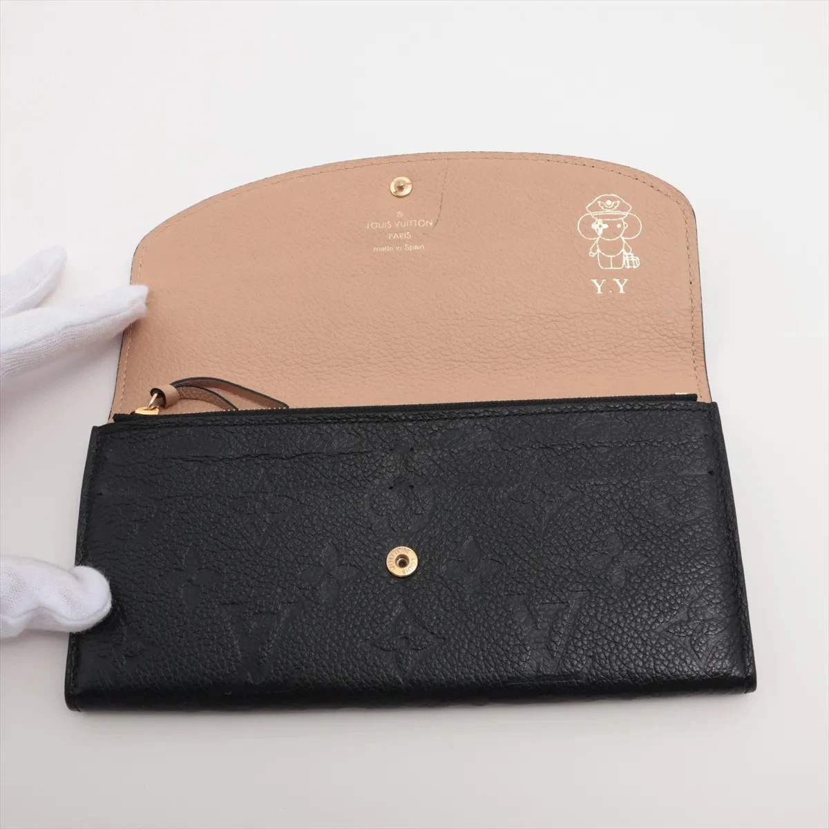 Louis Vuitton Empreinte Portofeuille Emilie M62369 Noir Long Wallet There is a s