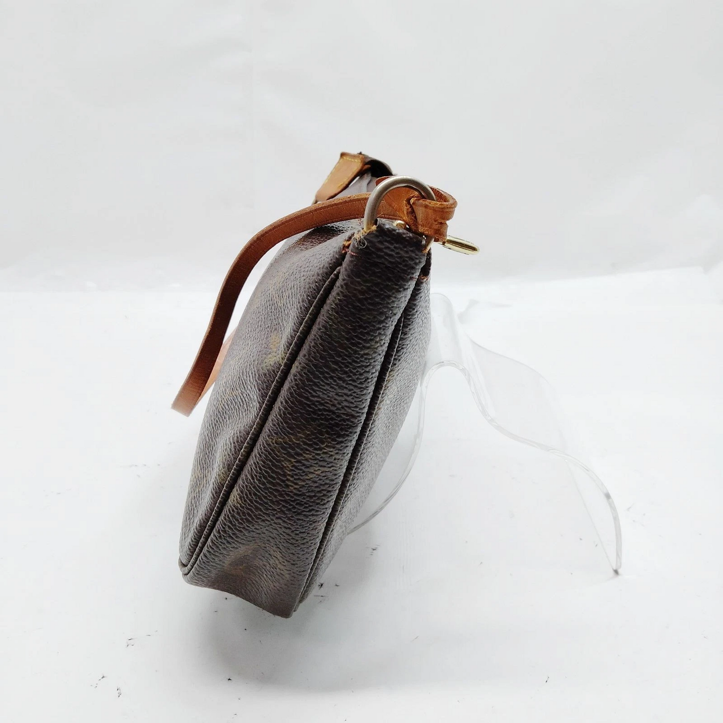 Louis Vuitton Pochette Accessoires Brown Monogram VI0050