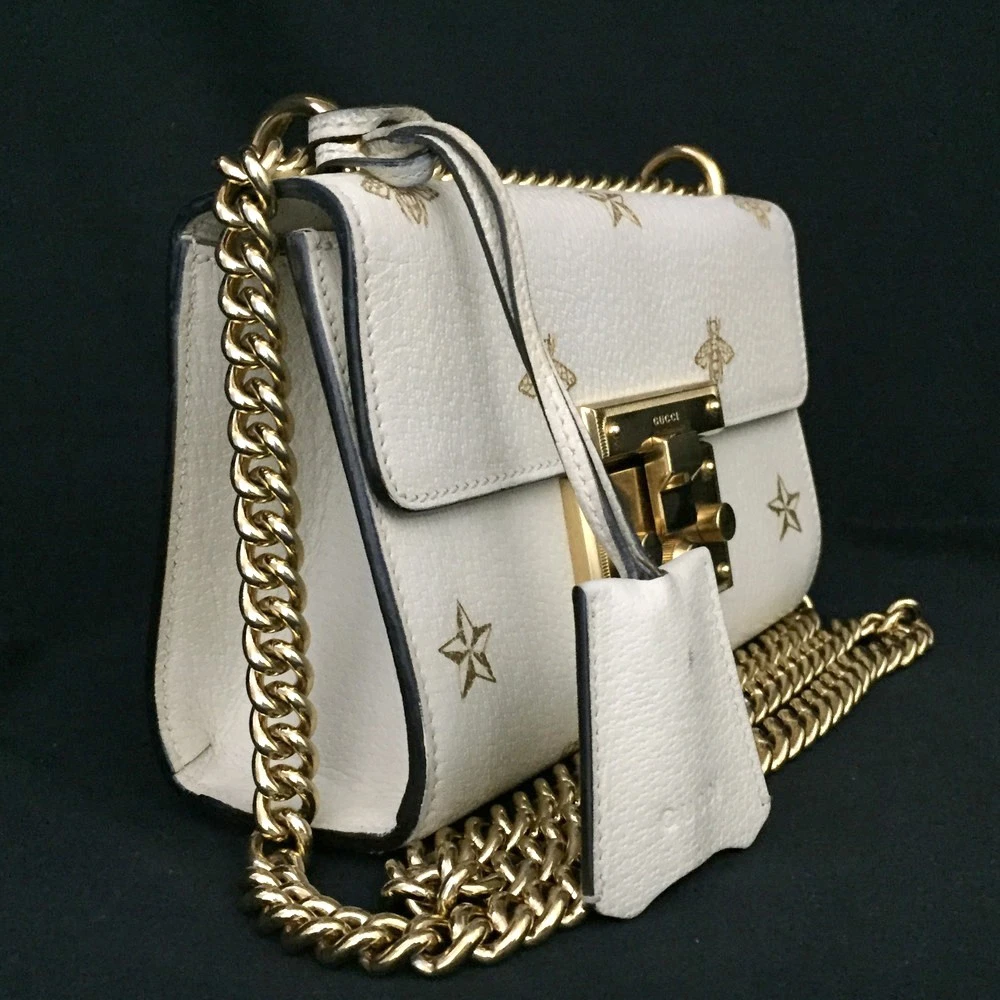 $1980 Gucci Grained Calfskin Bee Star Small Padlock Shoulder Bag White