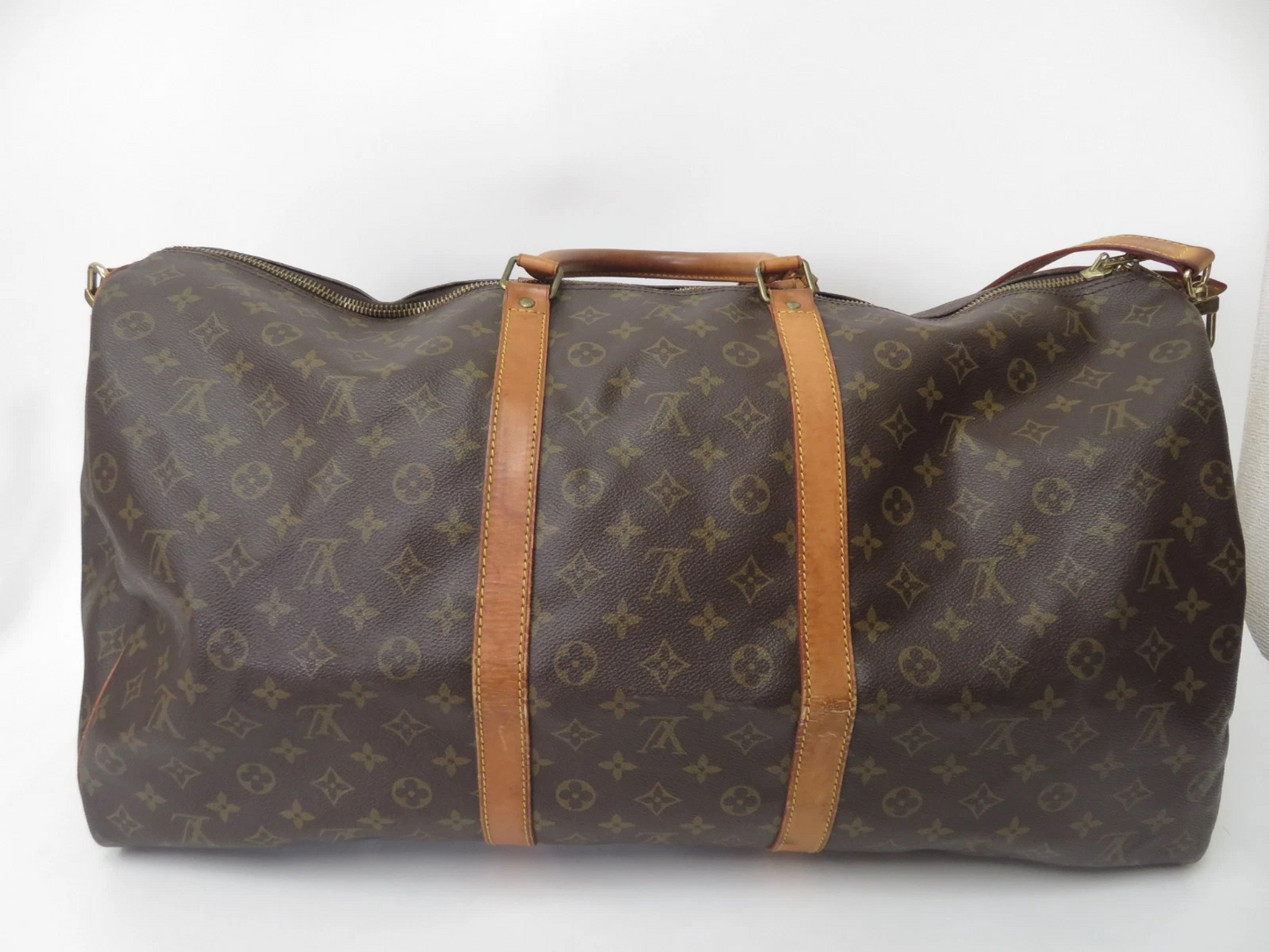 $2690 1990 Louis Vuitton Monogram Keepall Bandouliere 60 VI0950