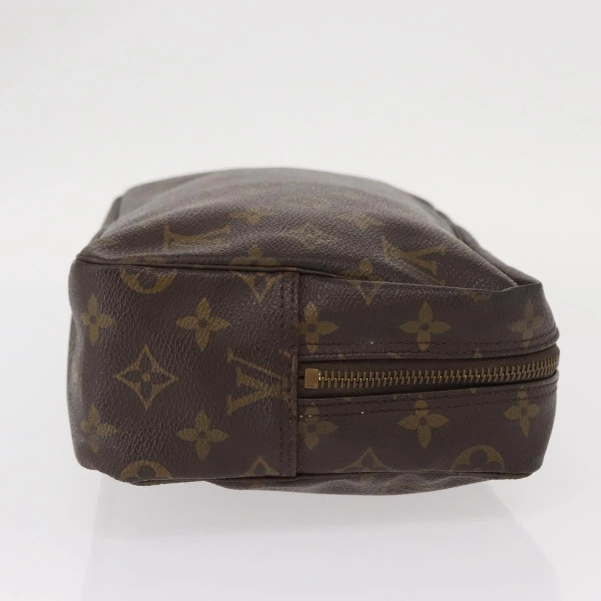 $600 1990 LOUIS VUITTON Monogram Trousse Toilette 28 Clutch Bag NO0930