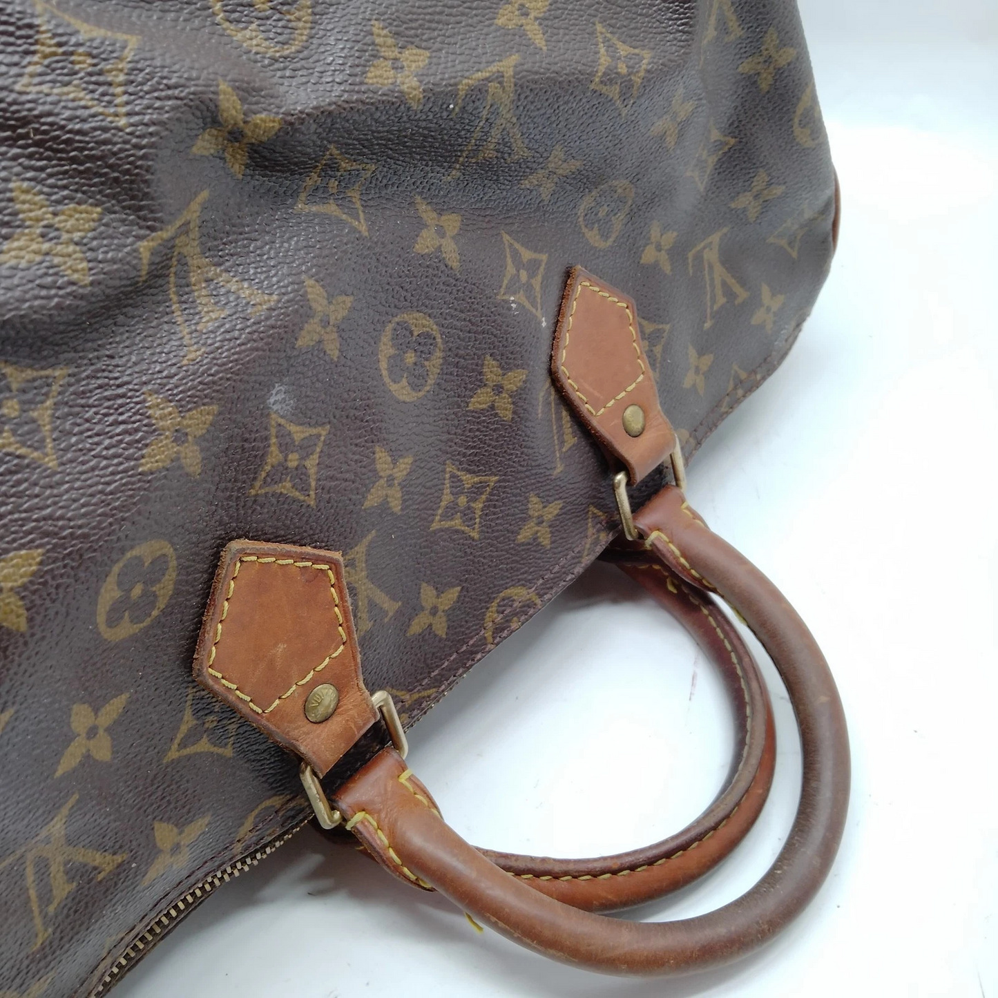 $1730 2002 Louis Vuitton Monogram Speedy 35 TH0092