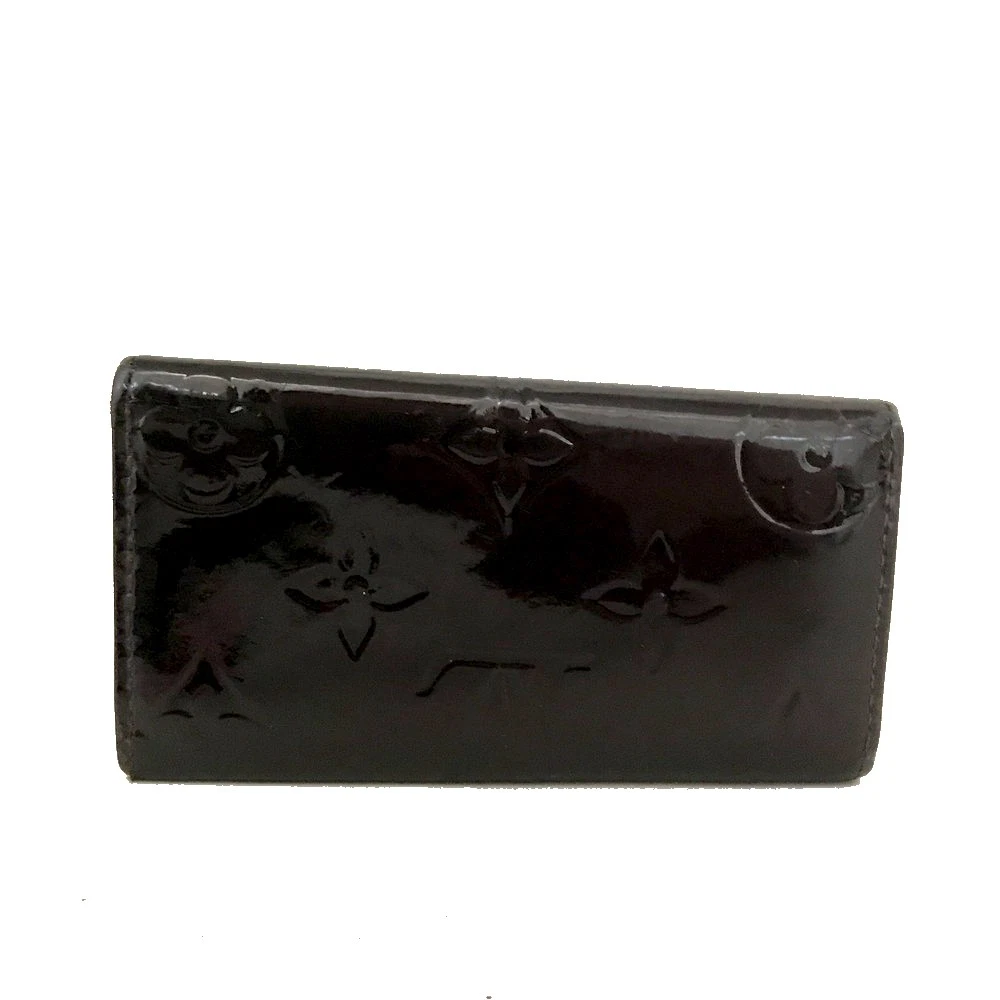 $365 2010 Louis Vuitton Monogram Vernis 4 Key Holder TS0140