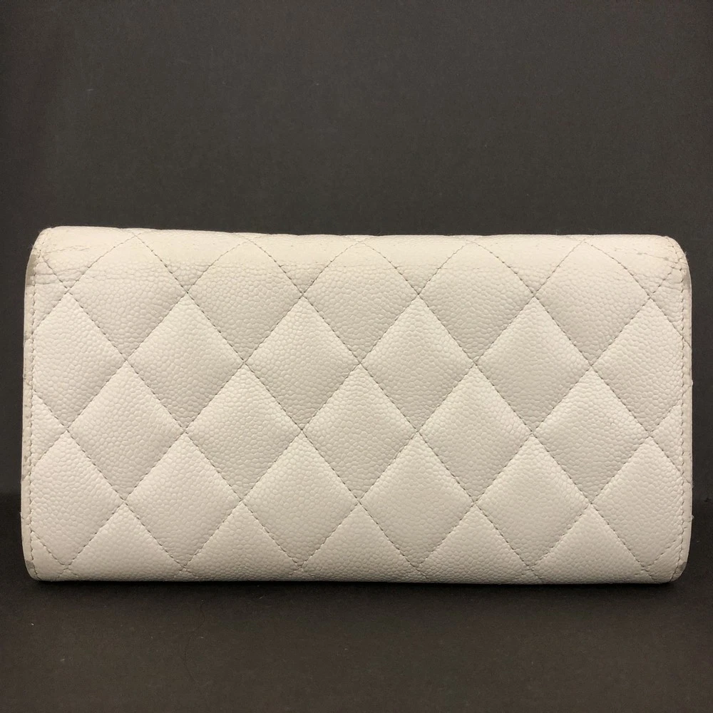 CHANEL CC Quilted Matelasse Grained Calfskin Bifold Wallet/8CG0208