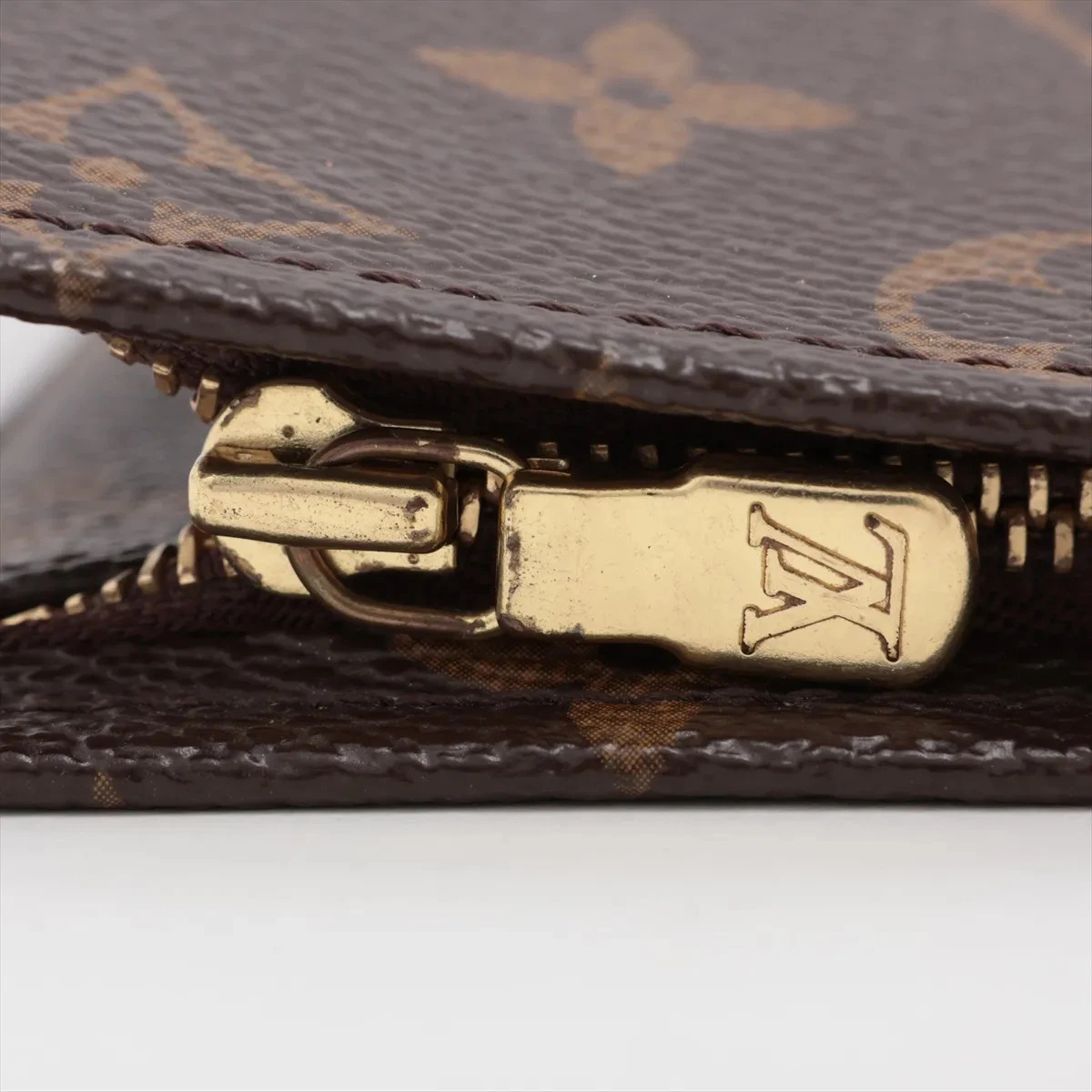 Louis Vuitton Monogram Pochette Toilette 19 M47544 Brown Pouch