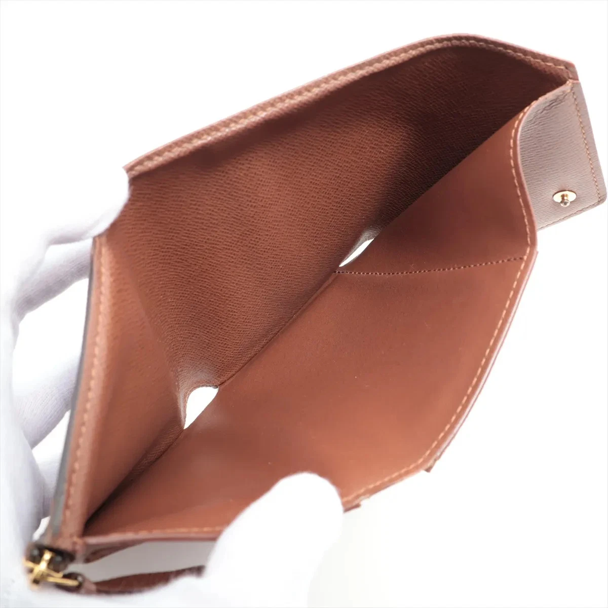 $605 2019 Louis Vuitton Monogram Victorine Wallet NZ1199