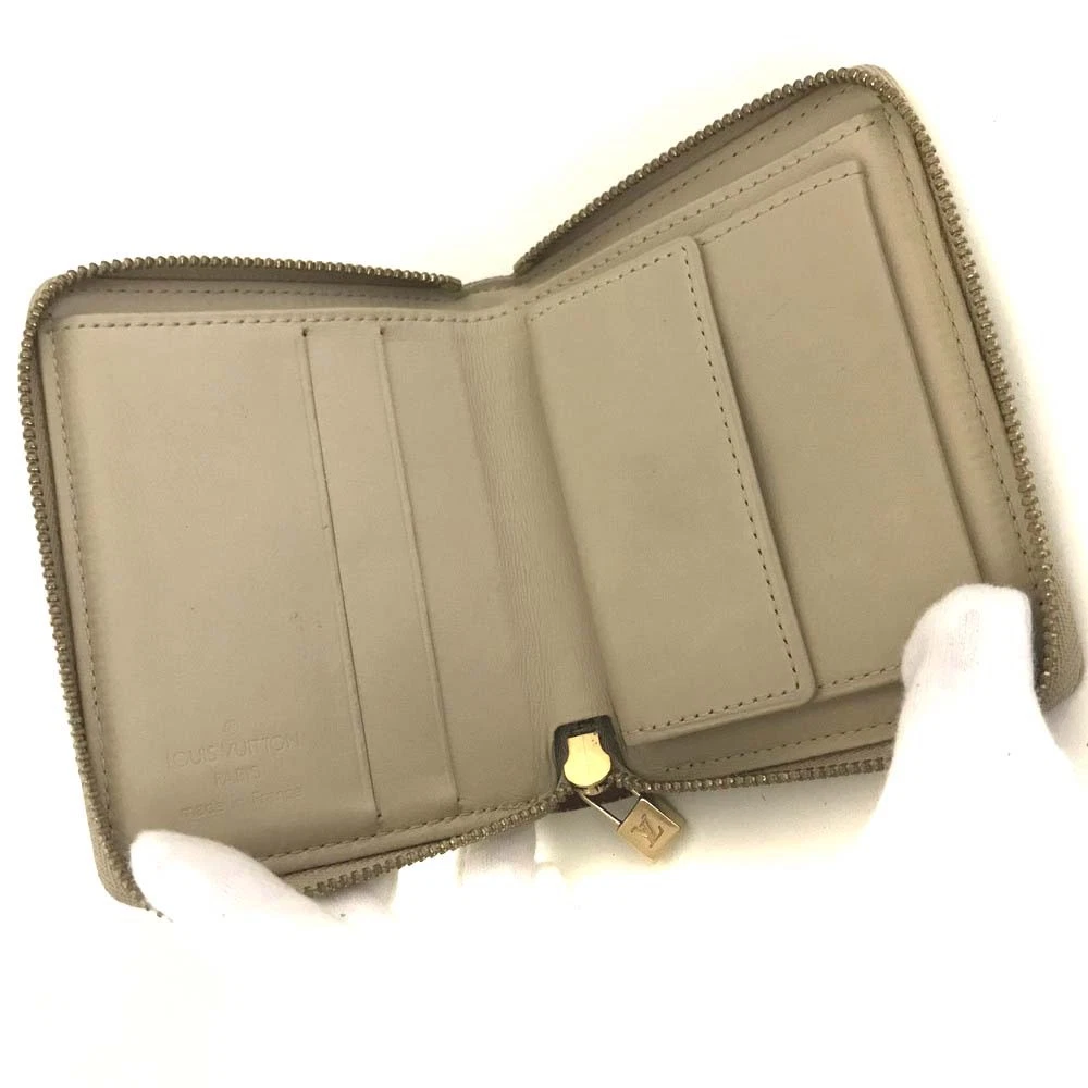 $520 1999 Louis Vuitton Vernis Zippy Coin Purse Wallet Beige BJ0959