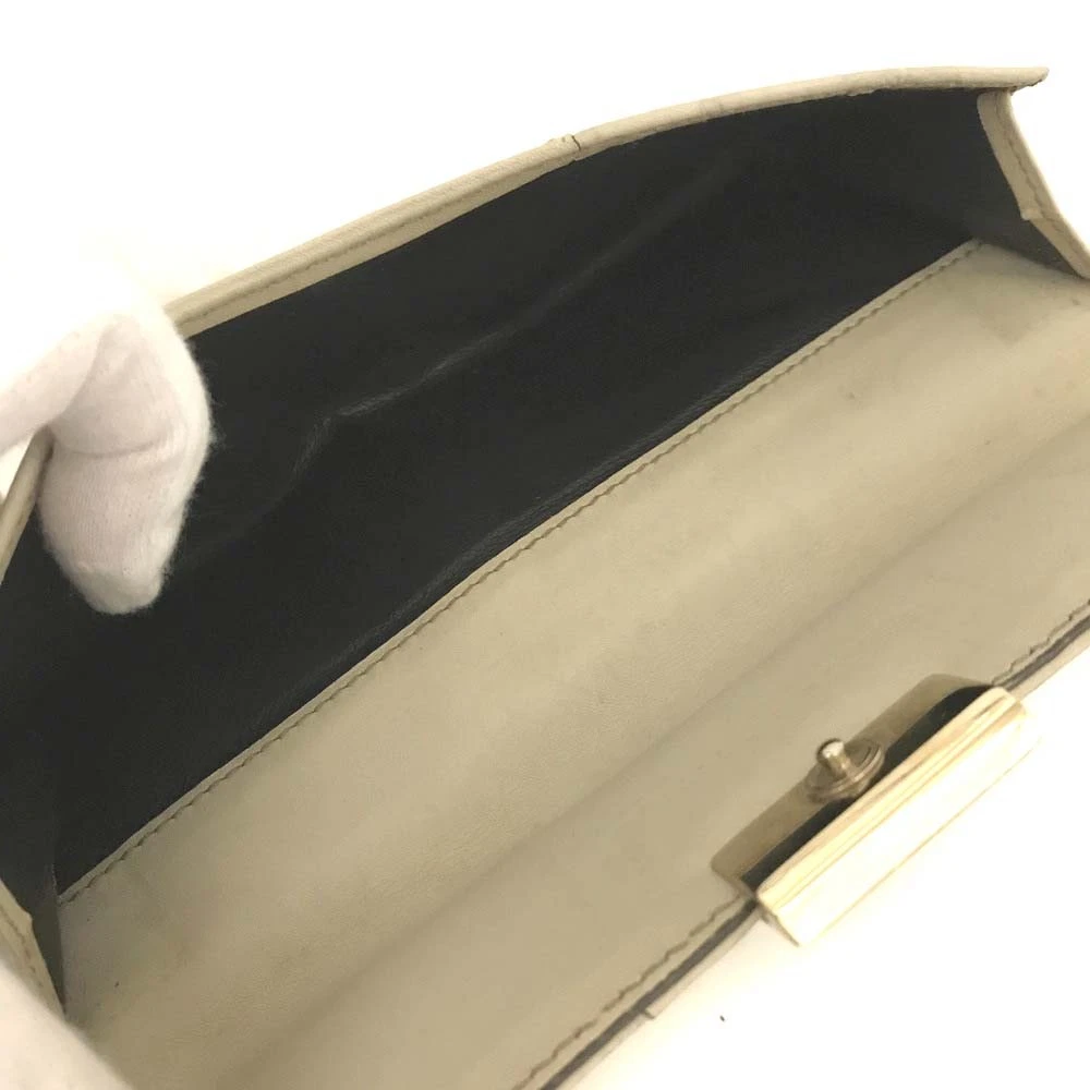 $820 GUCCI GG Logo Leather Long Bifold Wallet Ivory Cream Web