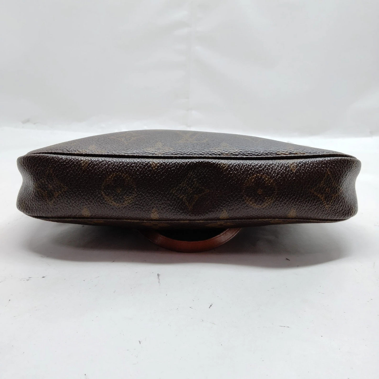 Louis Vuitton Pochette Accessoires Brown Monogram VI0050