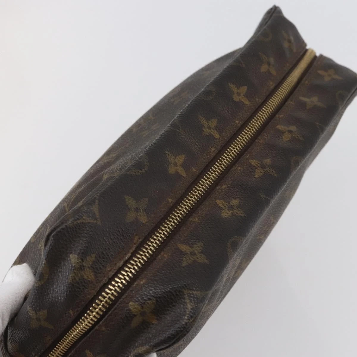 LOUIS VUITTON Monogram Trousse Toilette 28 Clutch Bag M47522 LV Auth 144862