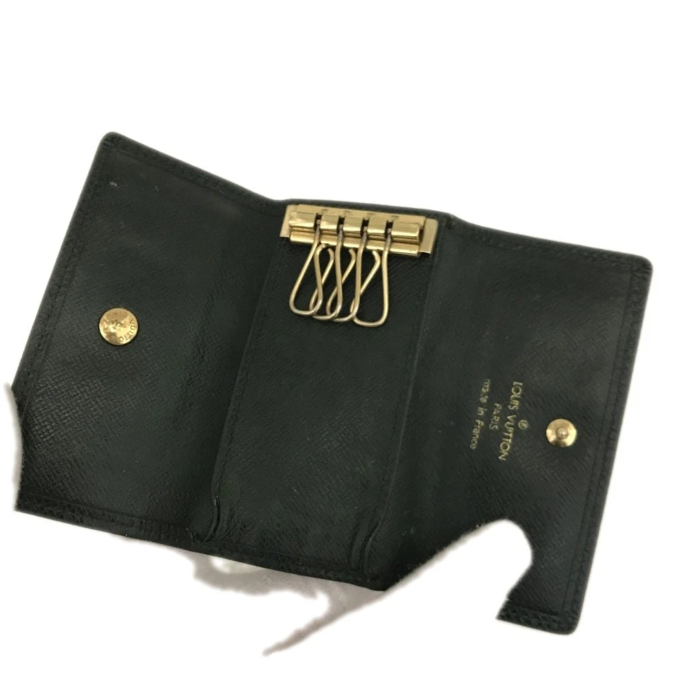 $355 1994 Louis Vuitton Dark Green Taiga Leather 4 Key Holder MI0954
