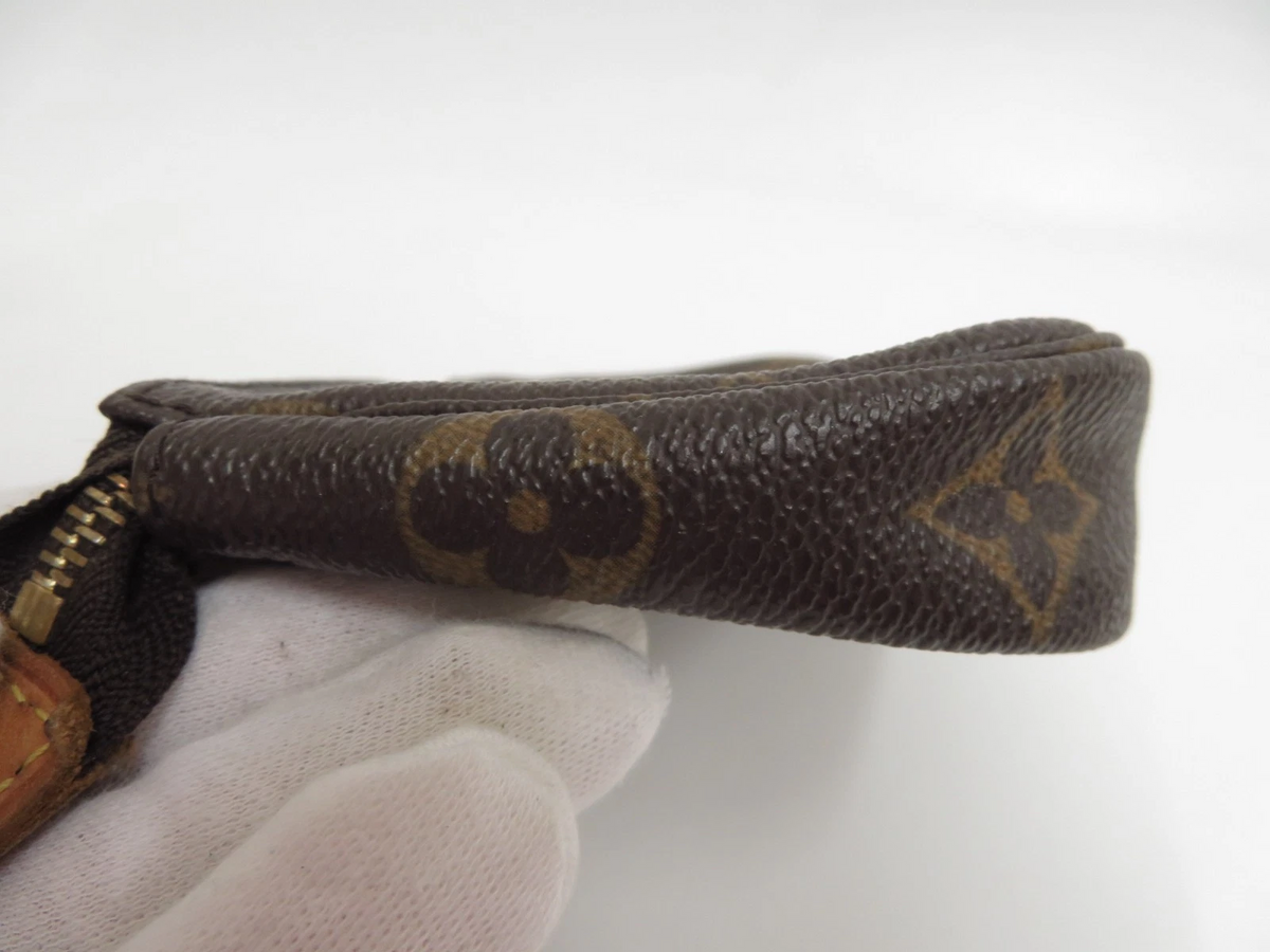 $845 2015 Louis Vuitton Monogram Mini Pochette Accessories SF2115