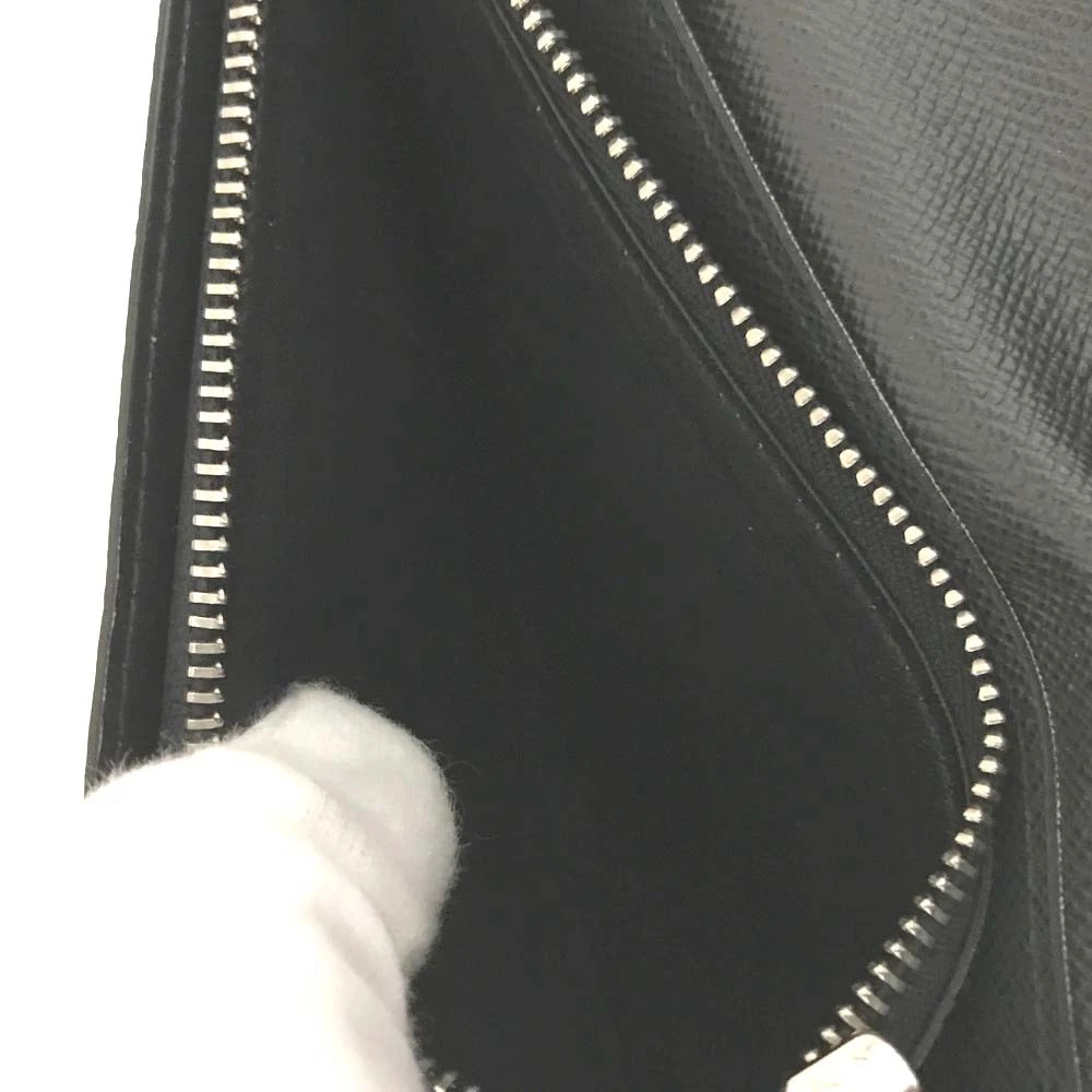 $810 2017 Louis Vuitton Taiga Brazza Wallet Black TA3197