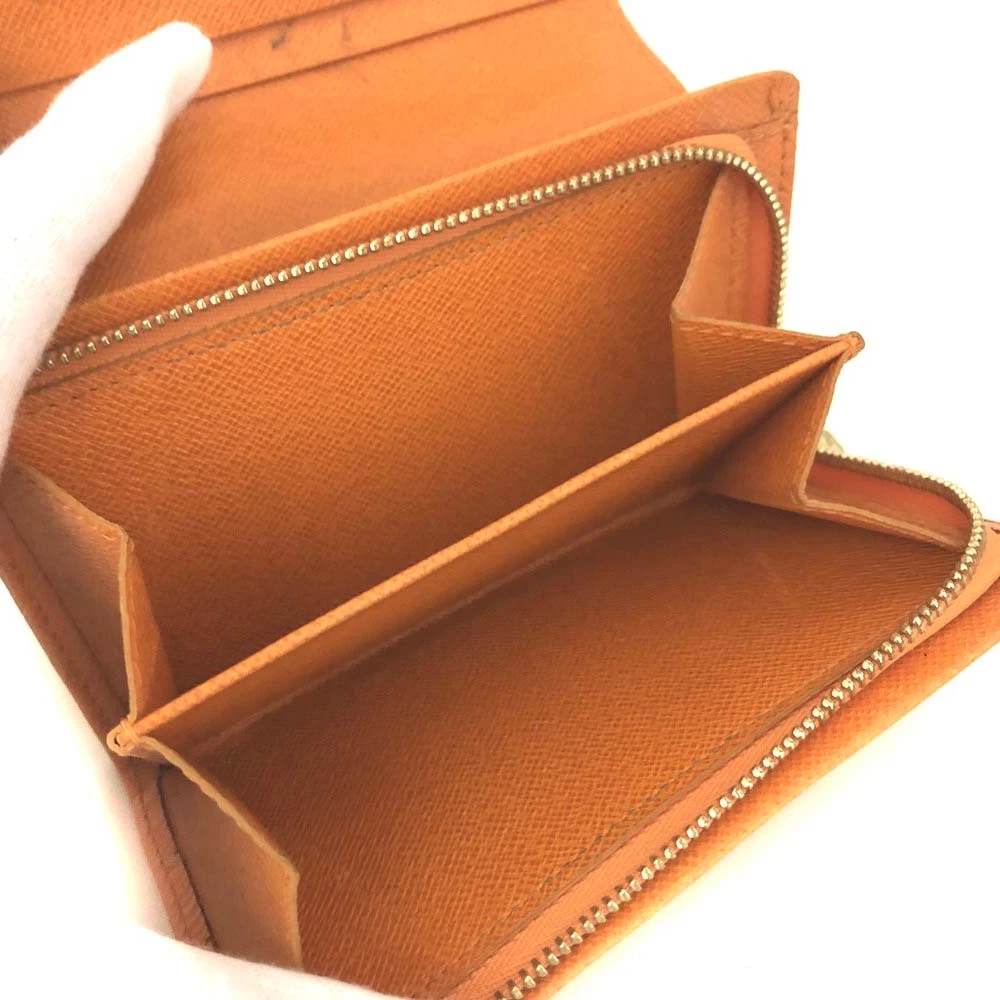 $725 2004 Louis Vuitton Epi Porte Monnaie Billets Tresor Leather Bifold Wallet SR0034